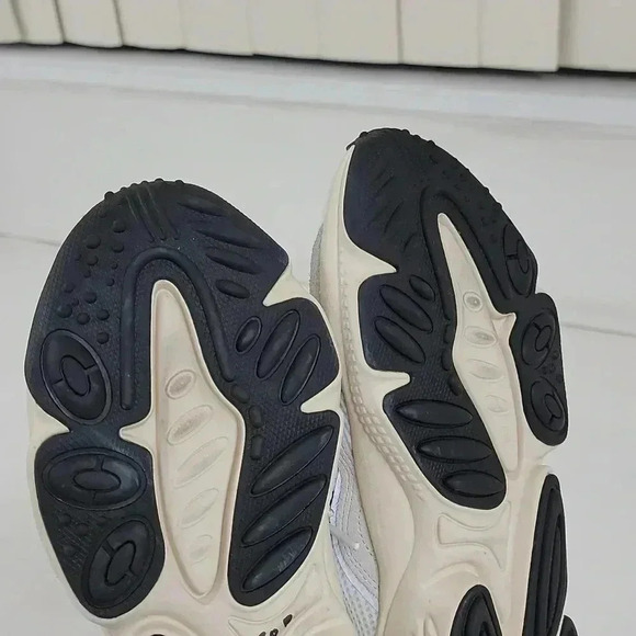 ADIDAS OZWEEGO main image 12